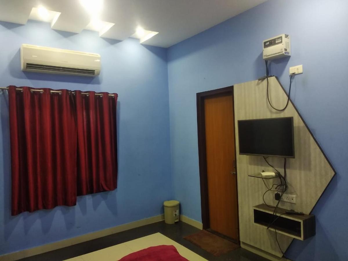 Negi'S Grand By Wb Hotels Kanpur Esterno foto